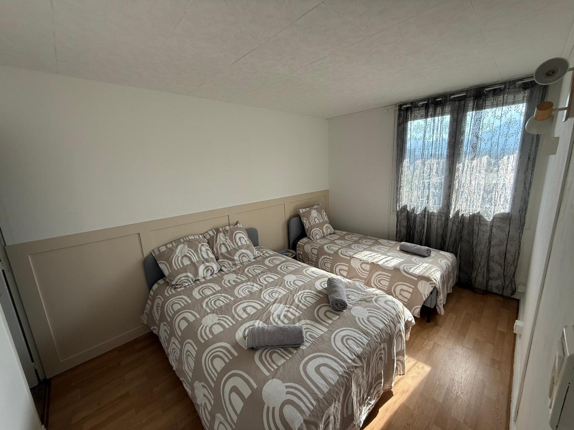 Superbe Duplex Avec Parking Gratuit Apartamento Grenoble Exterior foto